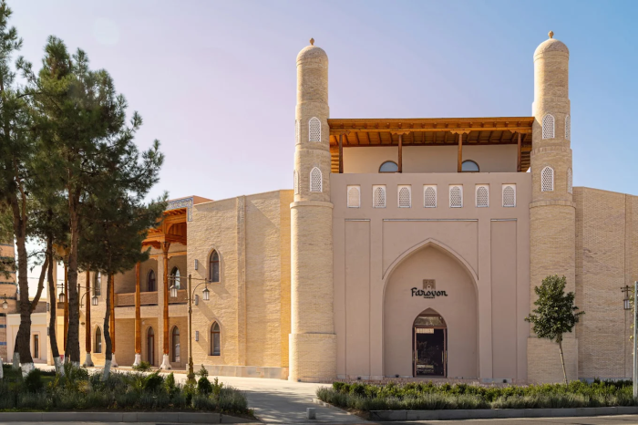 “FAROVON TASHKENT” mehmonxonasi sertifikatlashtirildi 