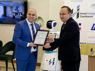 Еще одной гостинице в городе Ташкенте торжественно вручен сертификат